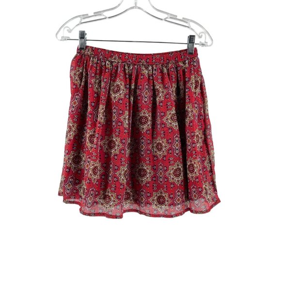 Hollister Women's Red Floral Lightweight Pull On Ruffle Skirt Size Medium - Picture 3 of 9